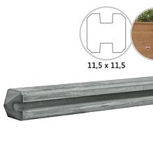 Betonpl. met sleuf en diamant kop t.b.v. schutting 11,5 x 11,5 x 278 cm, grijs tussenpaal, ongecoat.